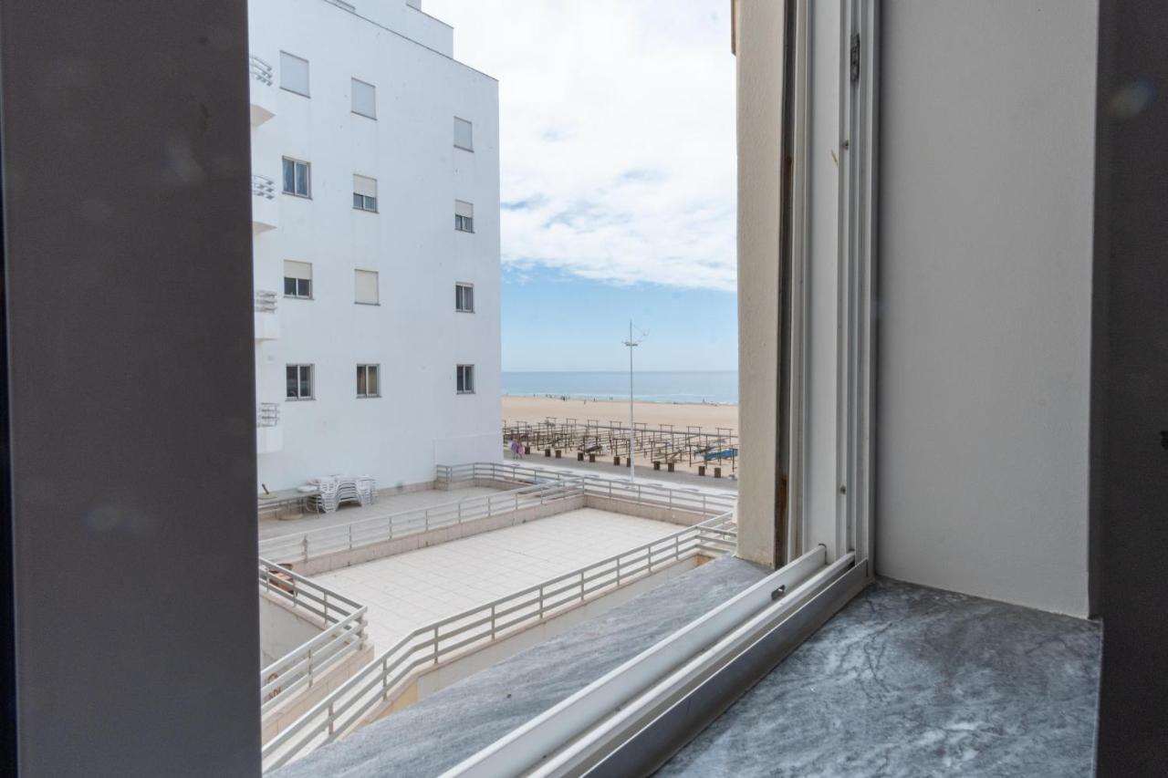 Apartamento Mar E Sol Nazaré Exteriör bild