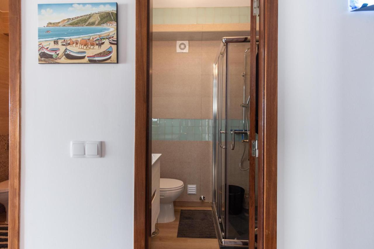 Apartamento Mar E Sol Nazaré Exteriör bild