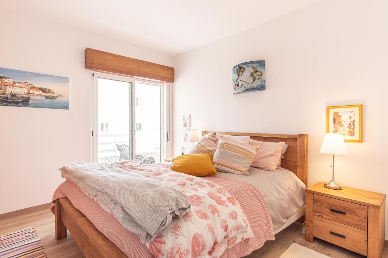 Apartamento Mar E Sol Nazaré Exteriör bild