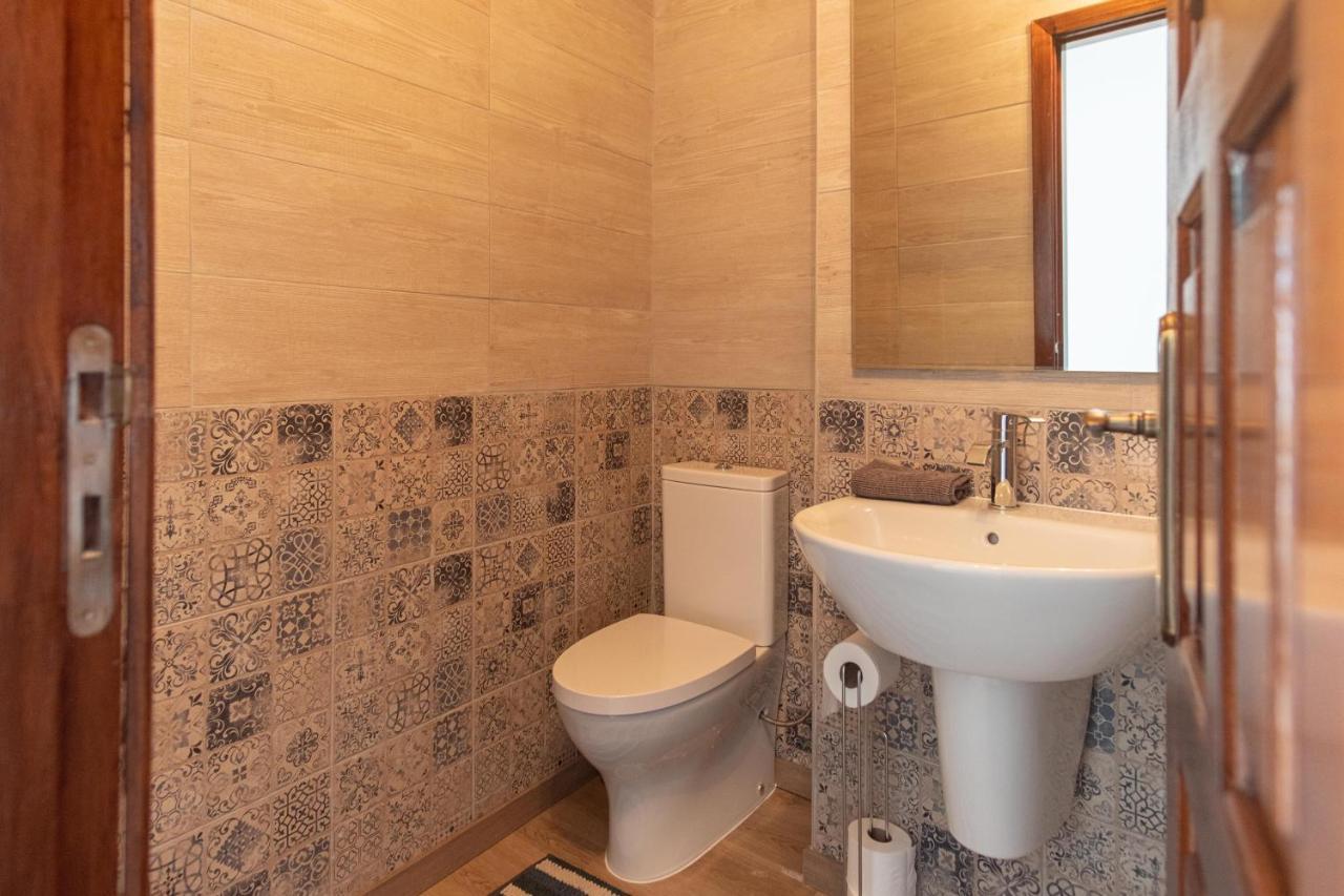 Apartamento Mar E Sol Nazaré Exteriör bild