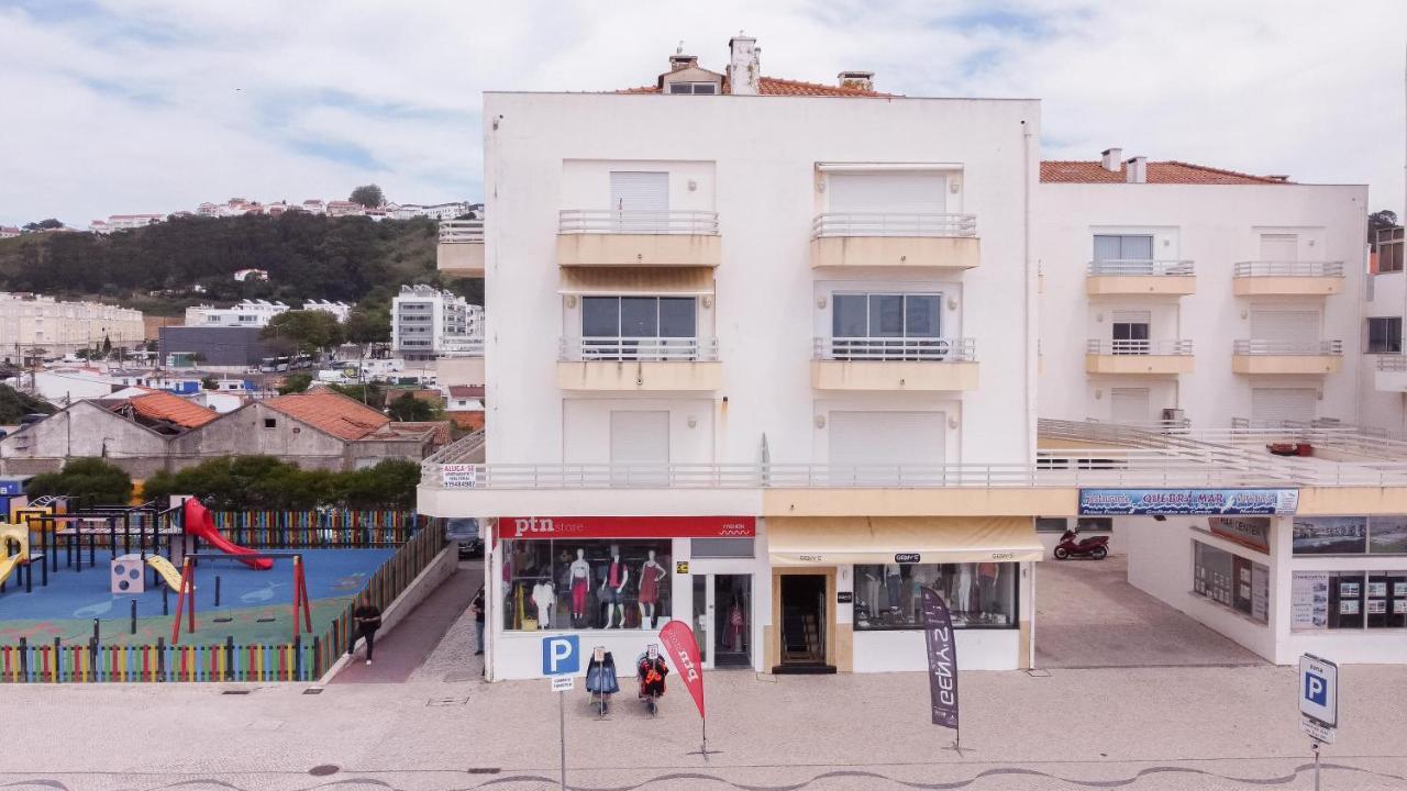 Apartamento Mar E Sol Nazaré Exteriör bild