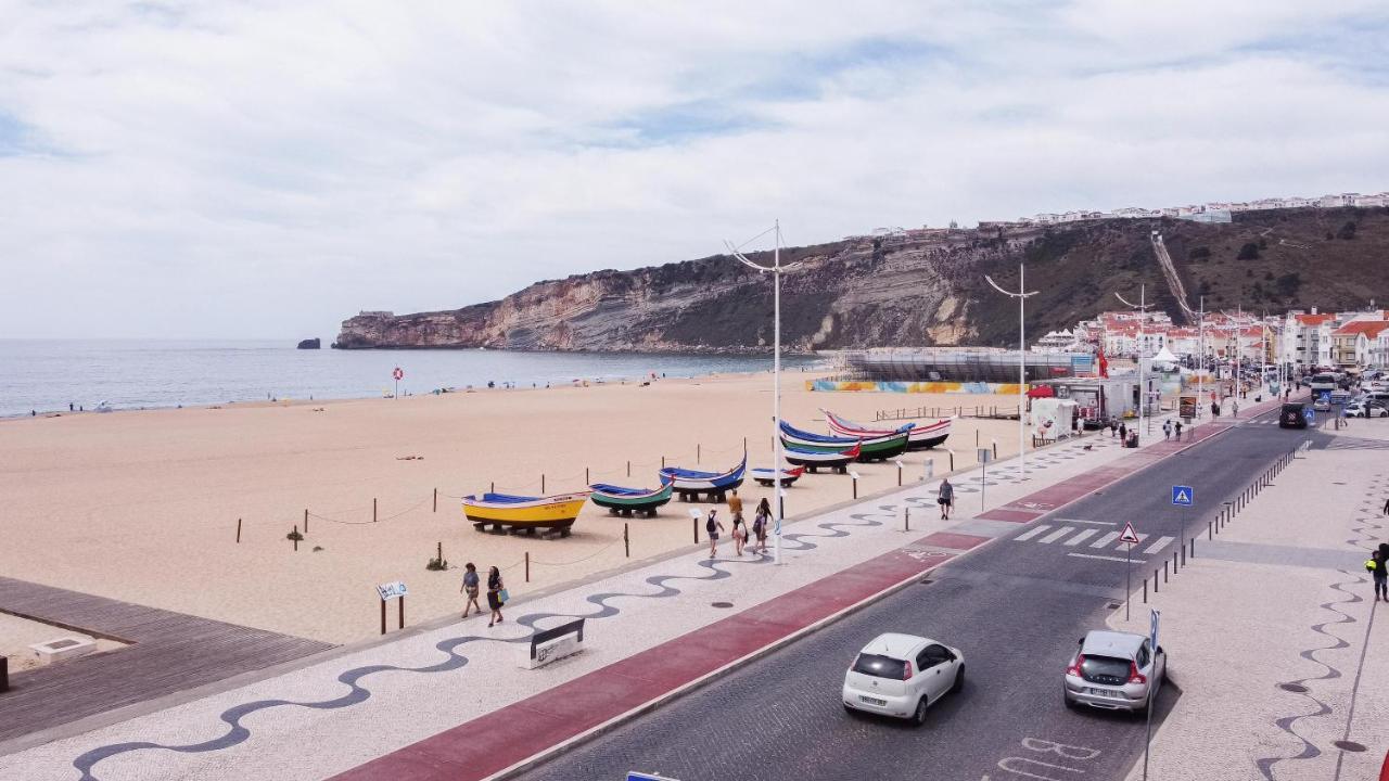 Apartamento Mar E Sol Nazaré Exteriör bild