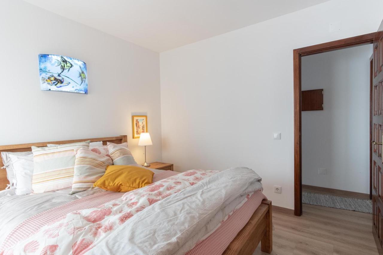 Apartamento Mar E Sol Nazaré Exteriör bild